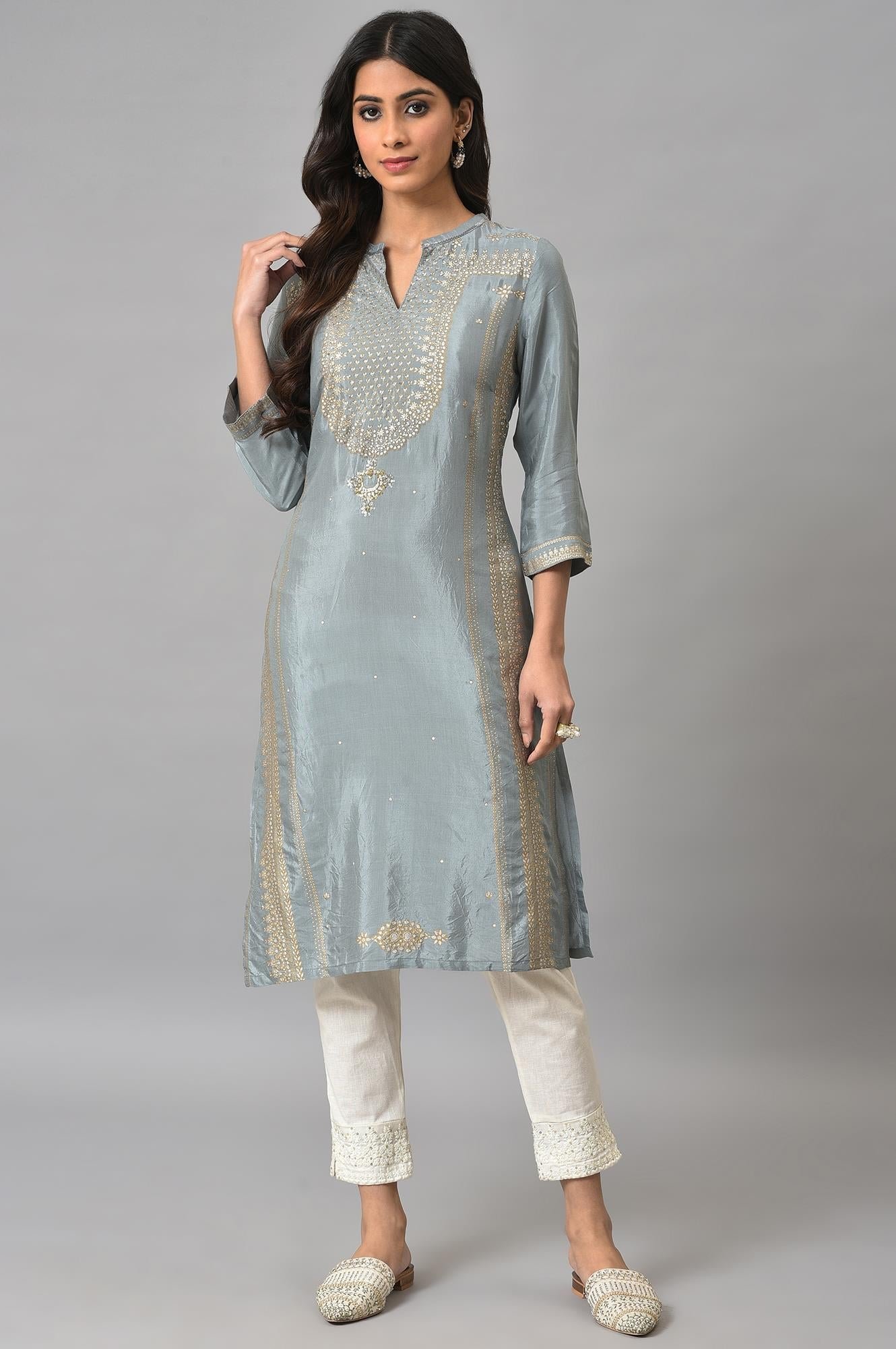 22AUW60765-212856_5_dd324bb7-80f3-4dfe-8ed4-bd5c6ee113dd