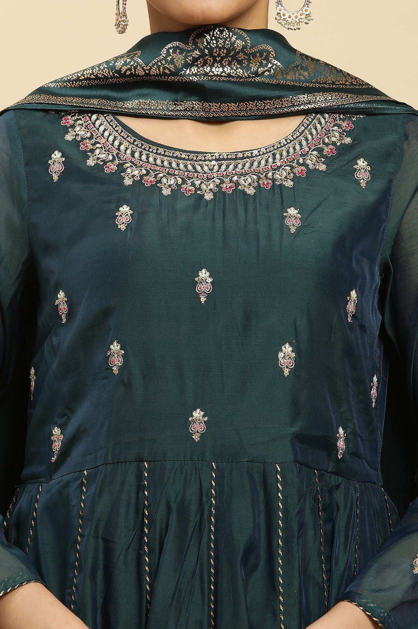 23AUWS10284-221084_6_e397f18c-41a8-4206-b9a8-762f290647b7