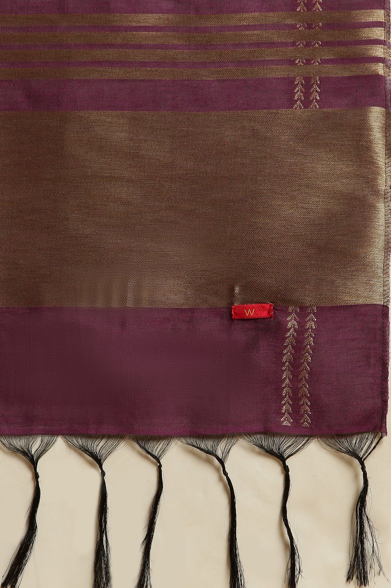 23AUWS19526-220316_10_37ea3fd5-1b19-439f-a059-514372578b5f