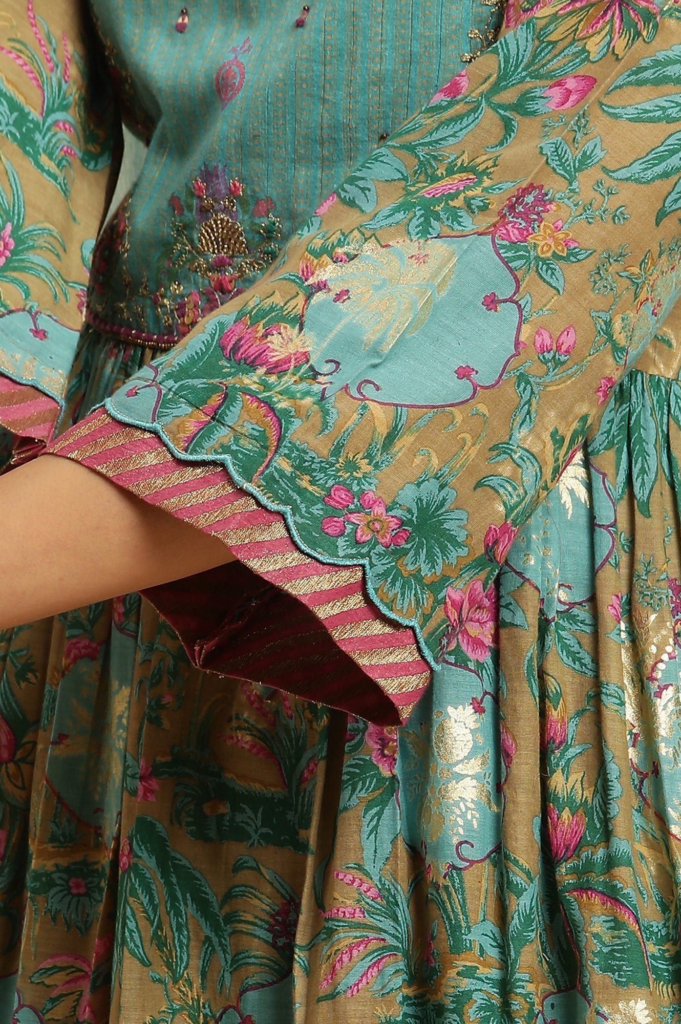 23AUWS19864-122303_7_c3077c3a-5f0a-4354-b5a8-8d601be490c4