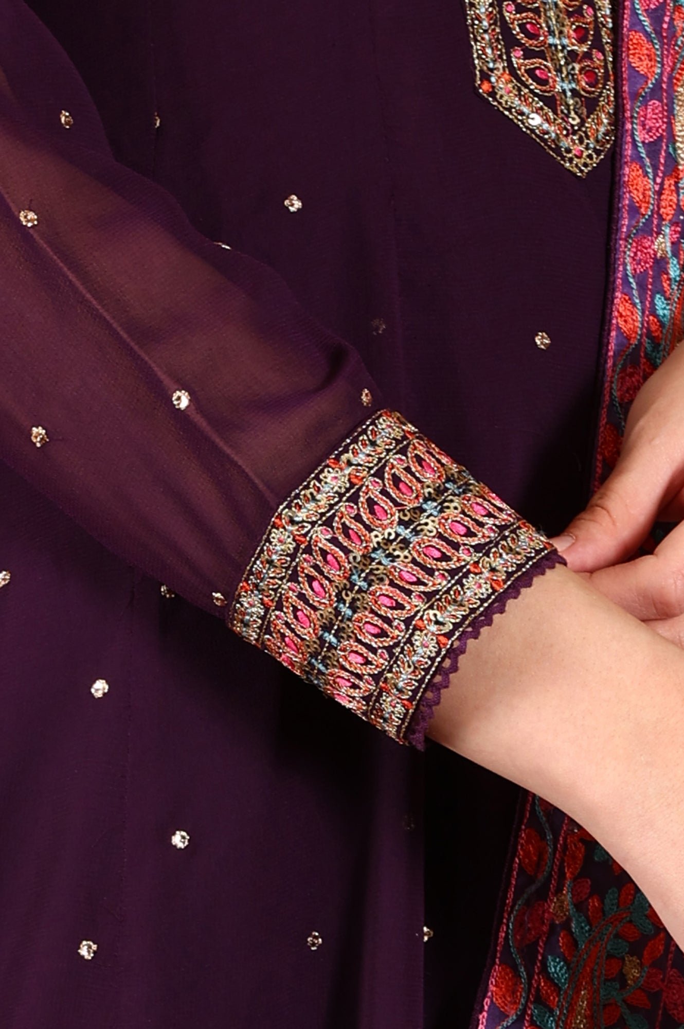 24AUSP10922-400556_7_63eb6778-83b3-4877-983c-4709651c61be