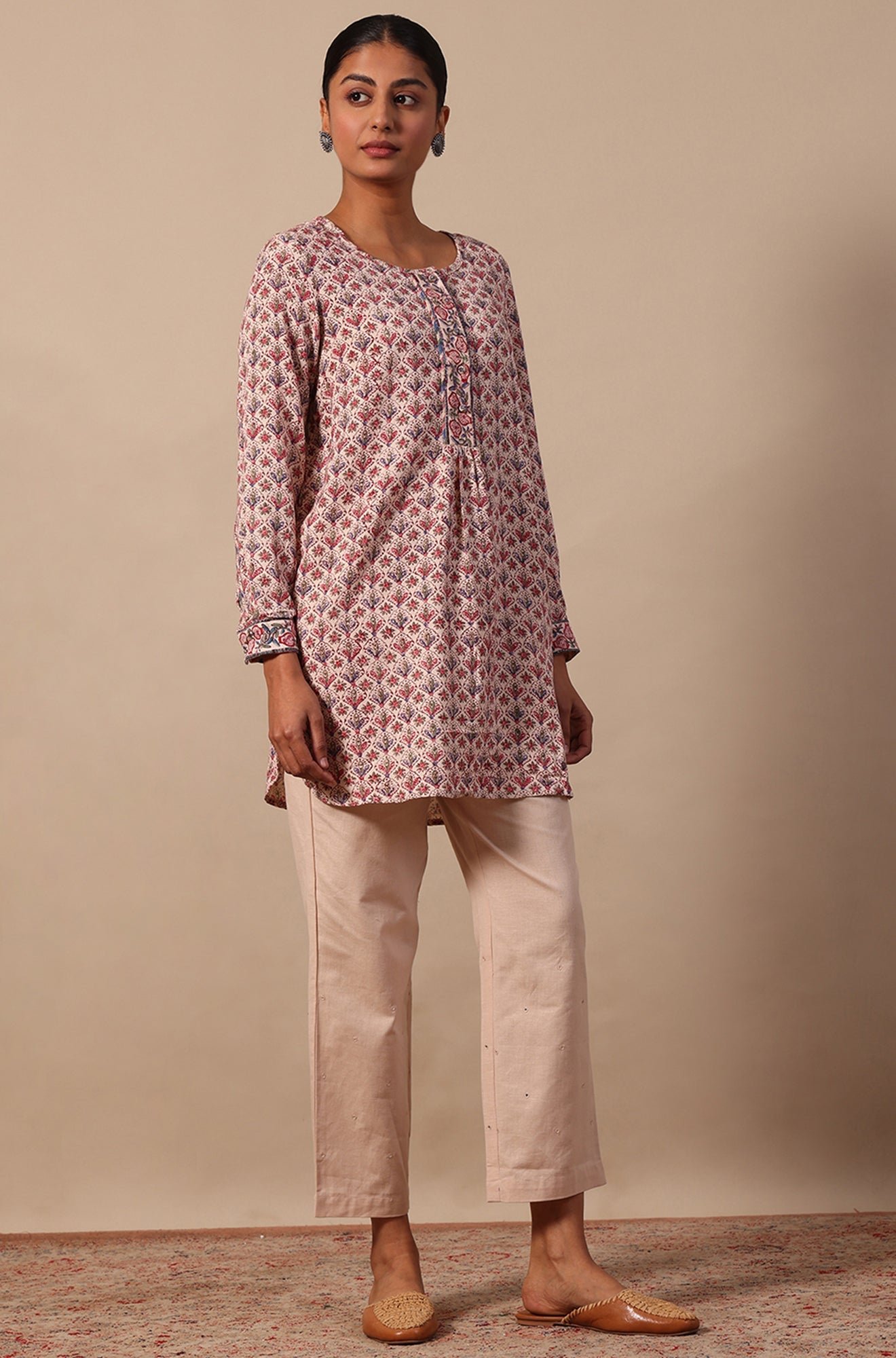 F63216-921149_6_7345bc7e-e8a8-49c2-b86d-c0488041d810